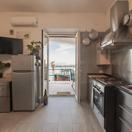 Marevestrum - Incantevole Casa Con Accesso Diretto In Σπίτι διακοπών Bacoli