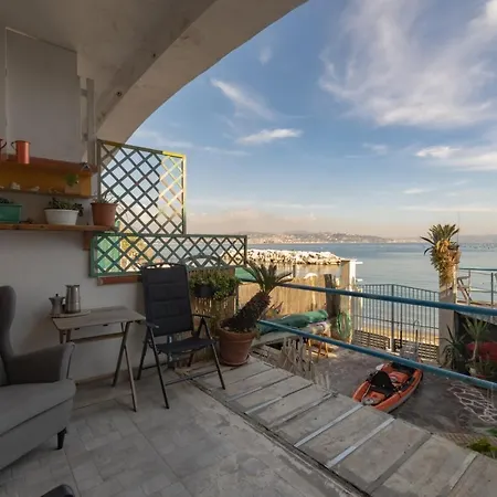 Ferienhaus Marevestrum - Incantevole Casa Con Accesso Diretto In Bacoli